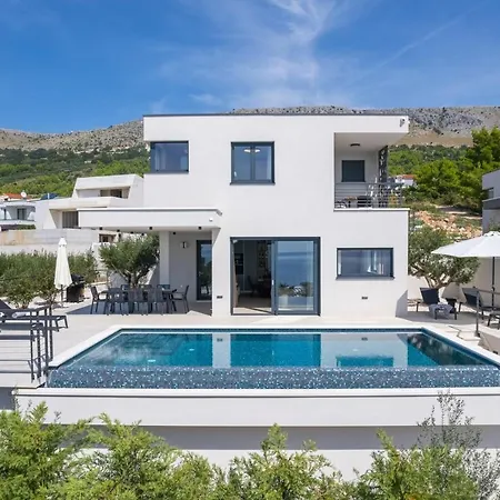 Stylish Olea With Heated Pool And Panoramic Sea Views Villa