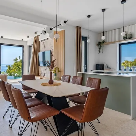 Stylish Olea With Heated Pool And Panoramic Sea Views * Podstrana