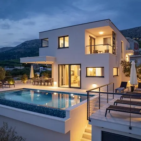 Stylish Olea With Heated Pool And Panoramic Sea Views *