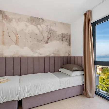 Villa Stylish Olea With Heated Pool And Panoramic Sea Views Podstrana