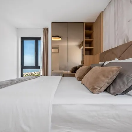Stylish Olea With Heated Pool And Panoramic Sea Views *