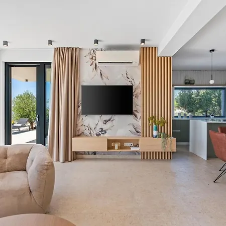 Stylish Olea With Heated Pool And Panoramic Sea Views Villa